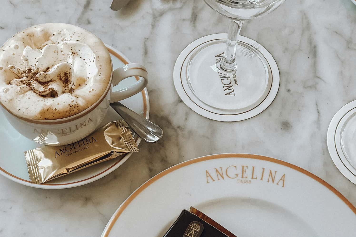 Paris Coffee Shops: Discover the Charm of Café Culture